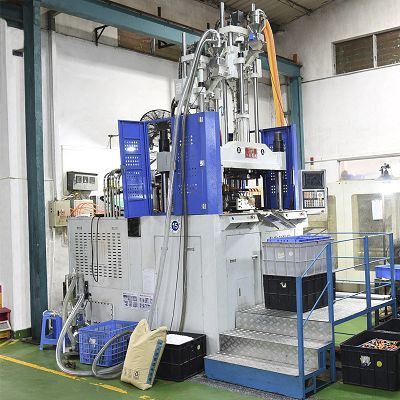 Injection machine(001)