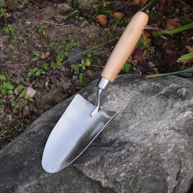 Digging soil gardening tools hand trowel