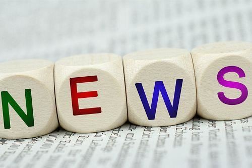 Trekantet hakke er en god hjælper til at grave udendørs små planter