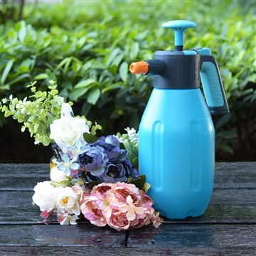 At holde min have hydreret: En dag med min troværdige vandkande